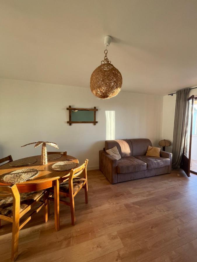 "Les Palmiers" Studio Spacieux Vue Mer Terrasse & Parking Saint-Cyr-sur-Mer Dış mekan fotoğraf