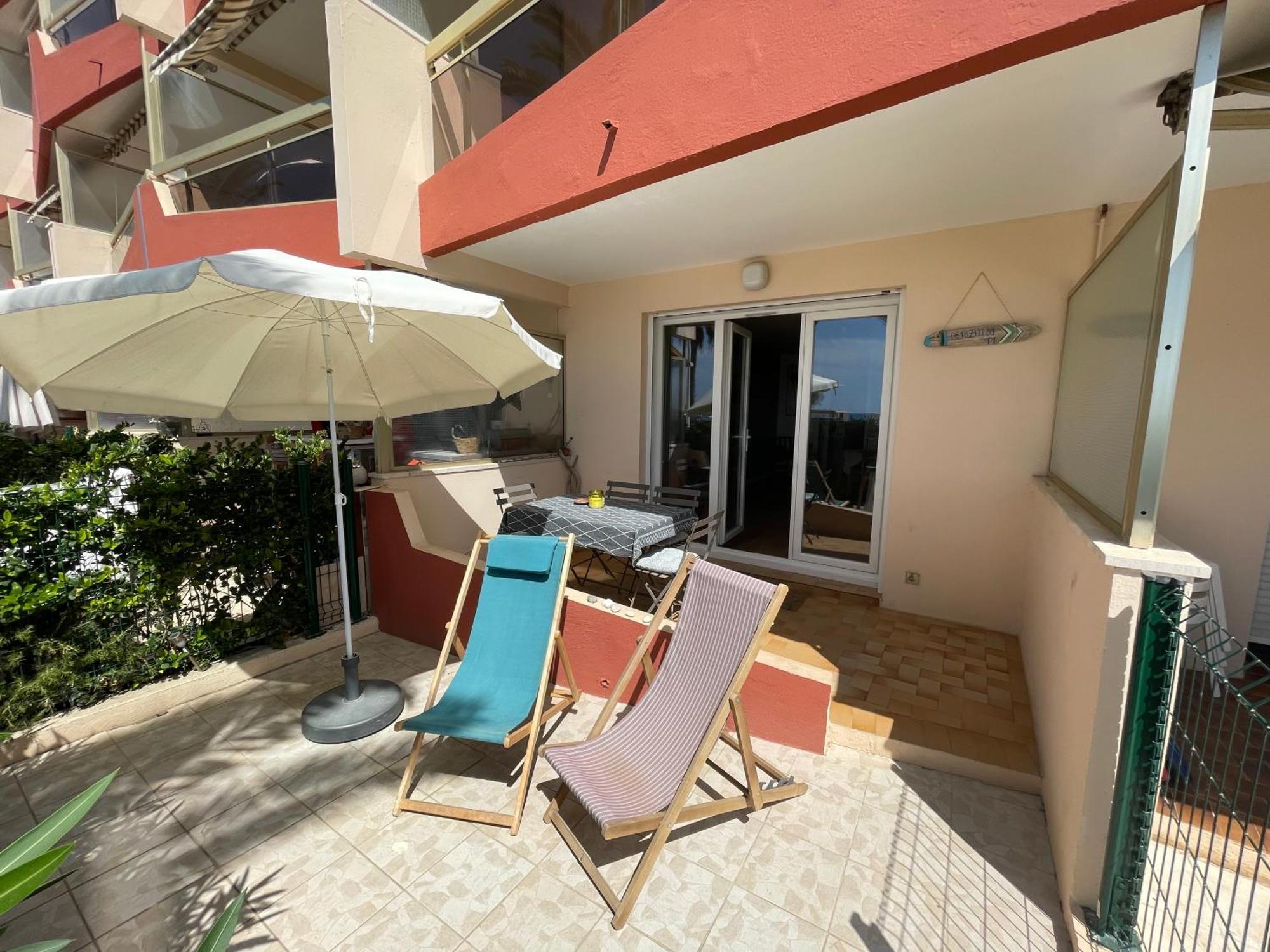 "Les Palmiers" Studio Spacieux Vue Mer Terrasse & Parking Saint-Cyr-sur-Mer Dış mekan fotoğraf